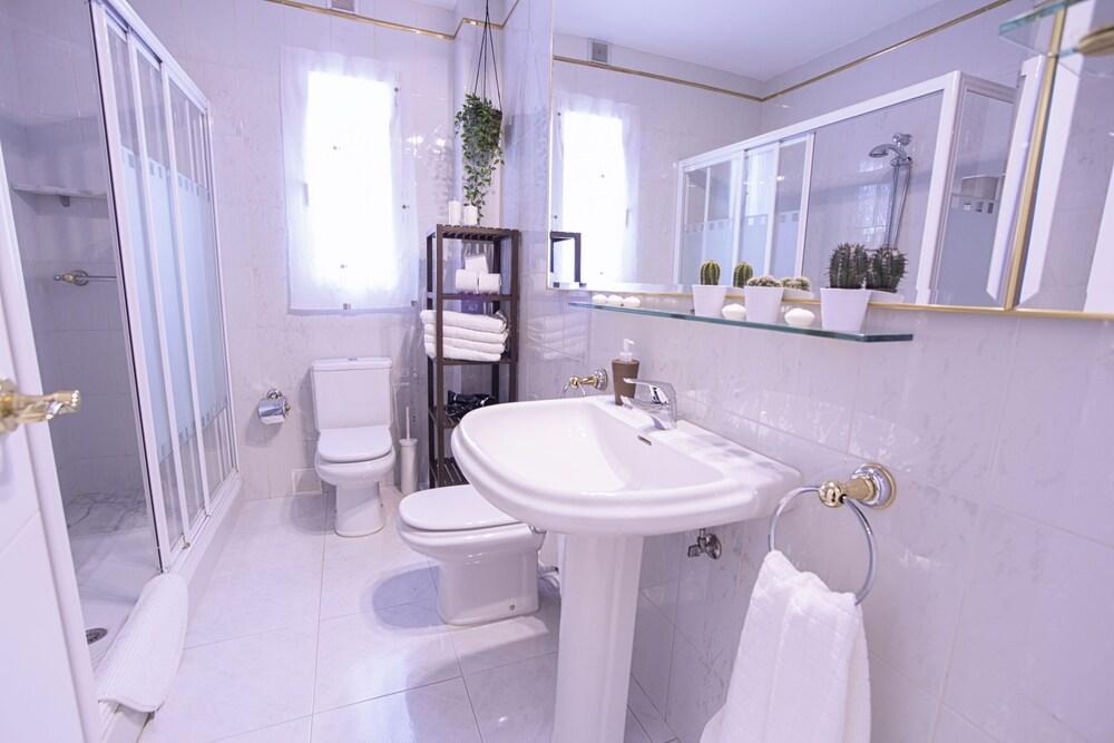 Exclusive Apartments Street Beatas Малага Екстер'єр фото
