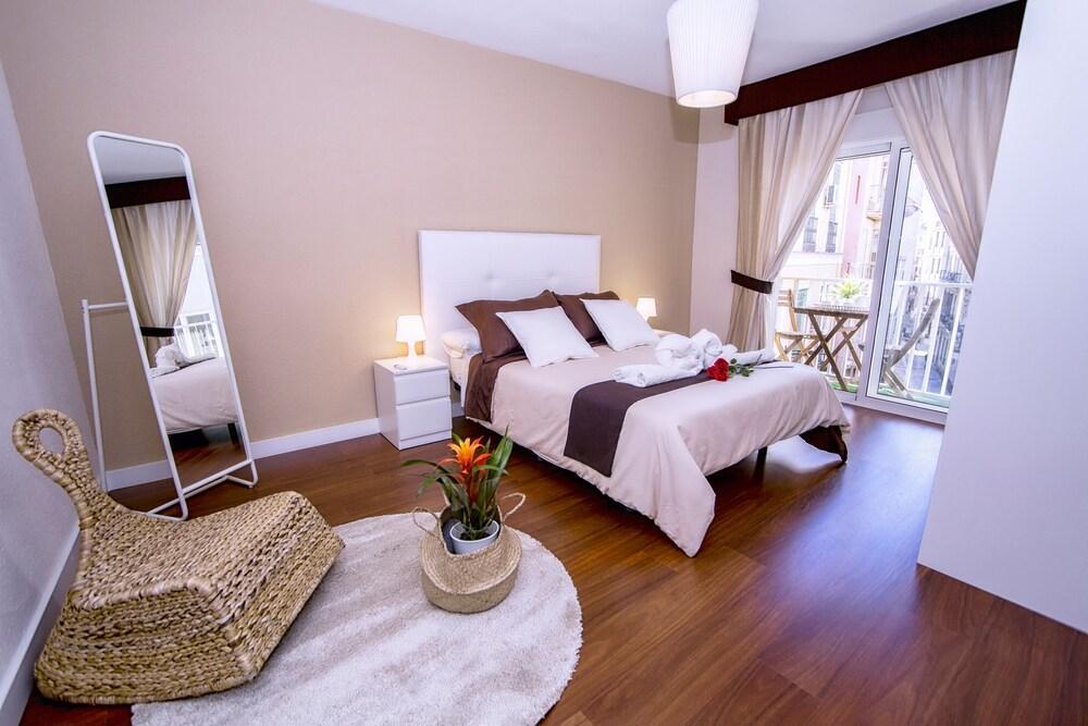 Exclusive Apartments Street Beatas Малага Екстер'єр фото