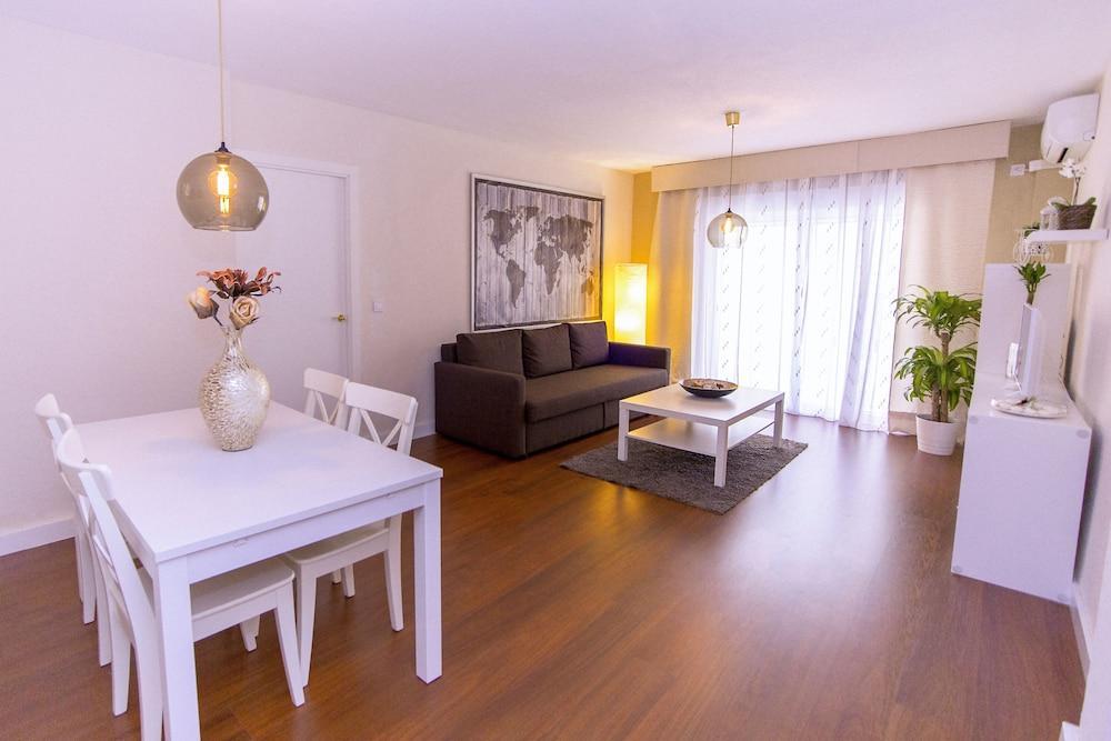 Exclusive Apartments Street Beatas Малага Екстер'єр фото